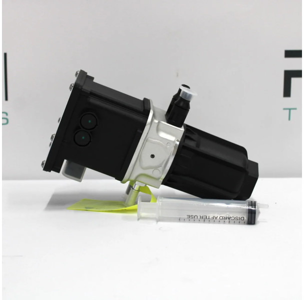 DAF XF106 AdBlue Pomp 2208766 Nieuw - Degvielas sistēma - Kravas automašīna: foto 2 DAF XF106 AdBlue Pomp 2208766 Nieuw - Degvielas sistēma - Kravas automašīna: foto 2