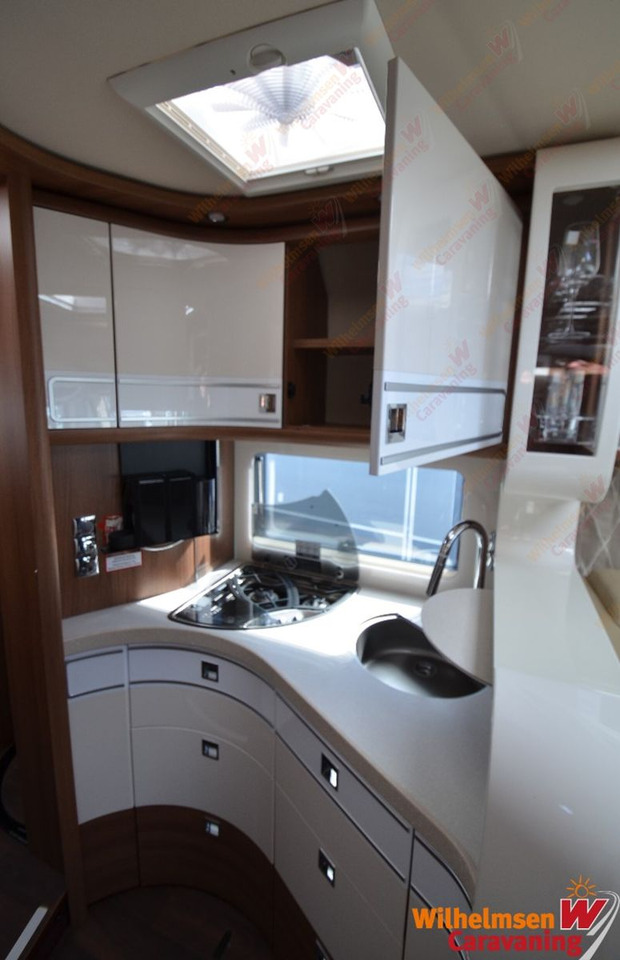 Integrēts kemperis Carthago chic e-line I 50 LE DA Mercedes*Modell 2025: foto 13
