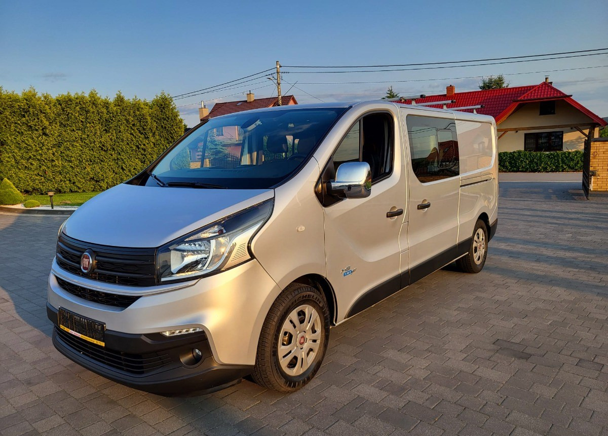 Fiat Talento Doka 6-osobowe 6-osobowy Bogato doposażony - Kravas-pasažieru furgons: foto 1 Fiat Talento Doka 6-osobowe 6-osobowy Bogato doposażony - Kravas-pasažieru furgons: foto 1