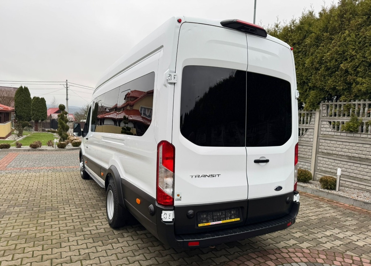 Ford Autobus 18 osobowy Stan Idealny z Niemiec Nieniec - Mikroautobuss, Pasažieru furgons: foto 4 Ford Autobus 18 osobowy Stan Idealny z Niemiec Nieniec - Mikroautobuss, Pasažieru furgons: foto 4