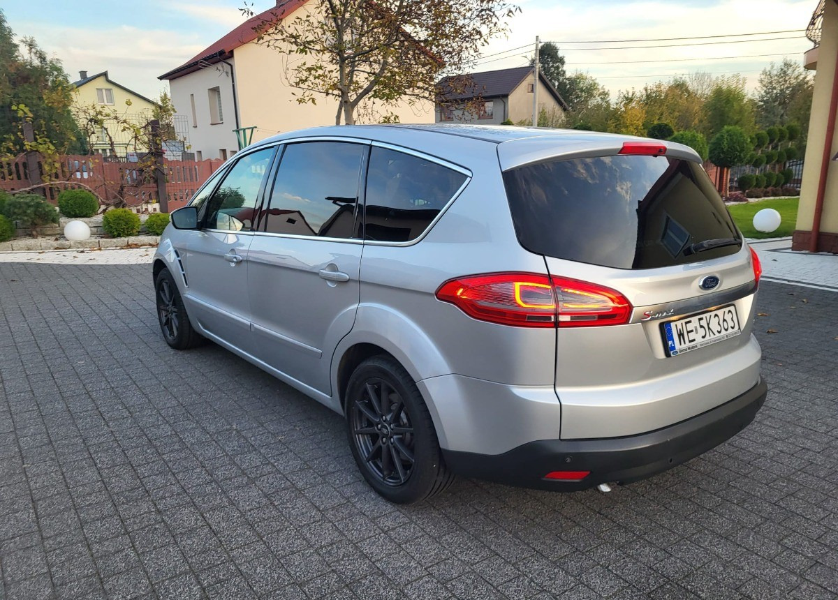 Ford S-Max Super Stan Ful Wypas Doinwestowany - Vieglā automašīna: foto 2 Ford S-Max Super Stan Ful Wypas Doinwestowany - Vieglā automašīna: foto 2