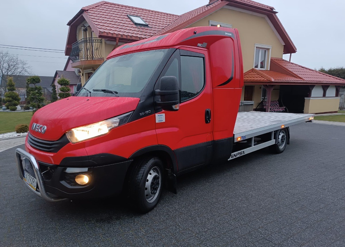 Auto evakuators Iveco Daily 35-180 Autolaweta Sypialnia STAN WZOROWY VAT 23: foto 8