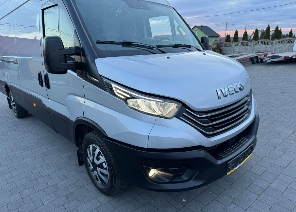 Iveco Maxi 3.0 Himatic 210ps. Salon Polska Hi-matic 210ps Ful Wypas - Kravas mikroautobuss: foto 3 Iveco Maxi 3.0 Himatic 210ps. Salon Polska Hi-matic 210ps Ful Wypas - Kravas mikroautobuss: foto 3