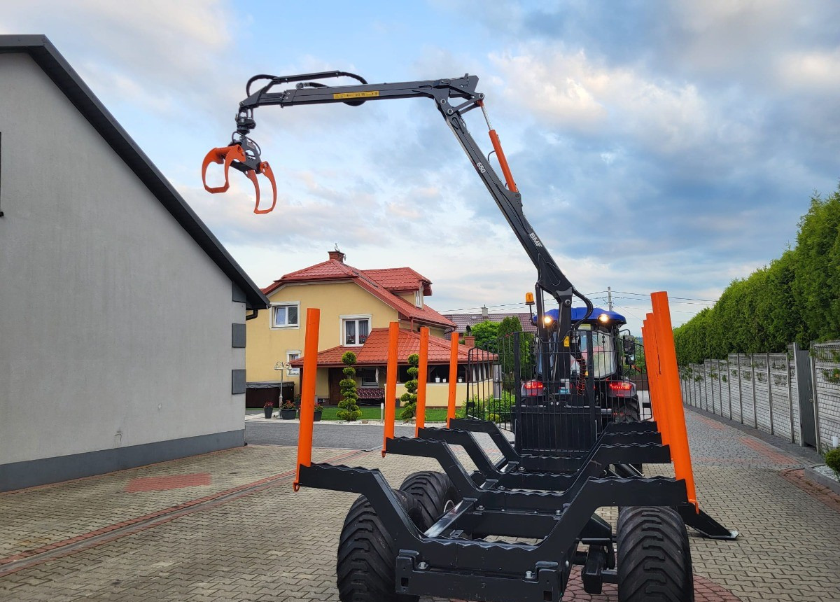 LOVOL Zestaw Traktor LOVOL M755 Przyczepa do drewna BMF 8TPro Stan Nowy Fabryczny - Harvesters: foto 4 LOVOL Zestaw Traktor LOVOL M755 Przyczepa do drewna BMF 8TPro Stan Nowy Fabryczny - Harvesters: foto 4