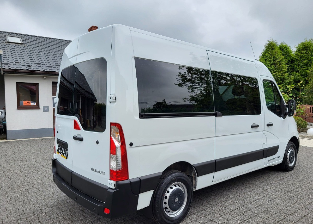 Renault Master 2.3 170ps. L2H2  8-osobowy Serwisowany I właściciel līzingu Renault Master 2.3 170ps. L2H2  8-osobowy Serwisowany I właściciel: foto 18