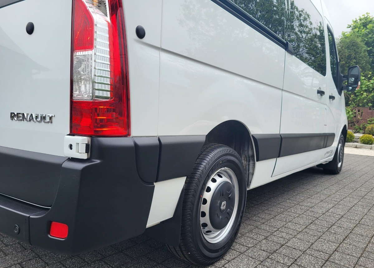 Renault Master 2.3 170ps. L2H2  8-osobowy Serwisowany I właściciel līzingu Renault Master 2.3 170ps. L2H2  8-osobowy Serwisowany I właściciel: foto 14