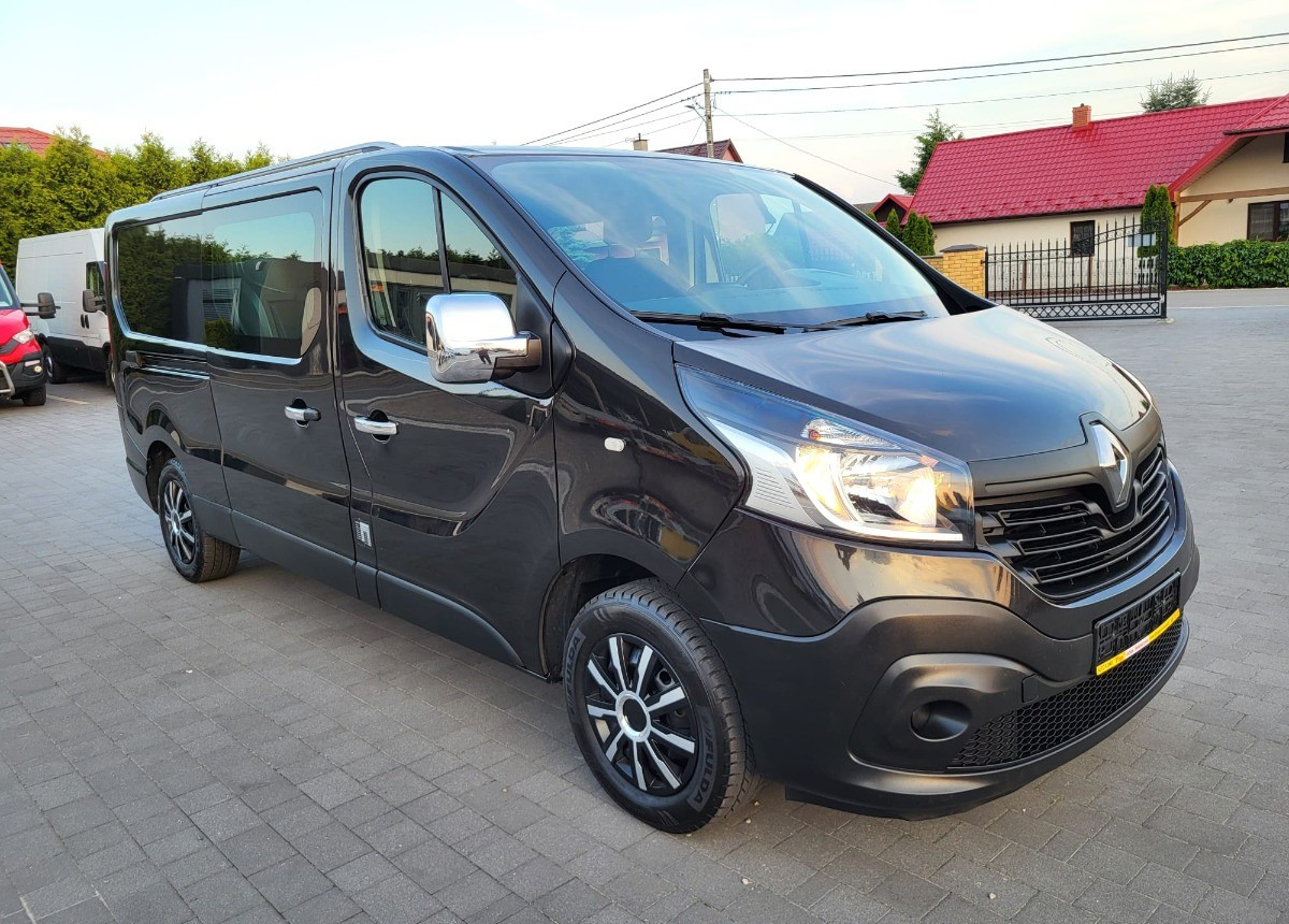 Renault Trafic Long doka 6-osobowy 6 osobowy - Kravas-pasažieru furgons: foto 4 Renault Trafic Long doka 6-osobowy 6 osobowy - Kravas-pasažieru furgons: foto 4
