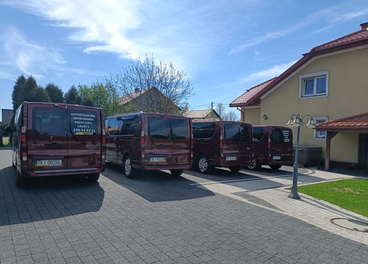Renault Trafic Ogłoszenie dotyczy wynajmu Auta 9-osobowego - Mikroautobuss, Pasažieru furgons: foto 5 Renault Trafic Ogłoszenie dotyczy wynajmu Auta 9-osobowego - Mikroautobuss, Pasažieru furgons: foto 5