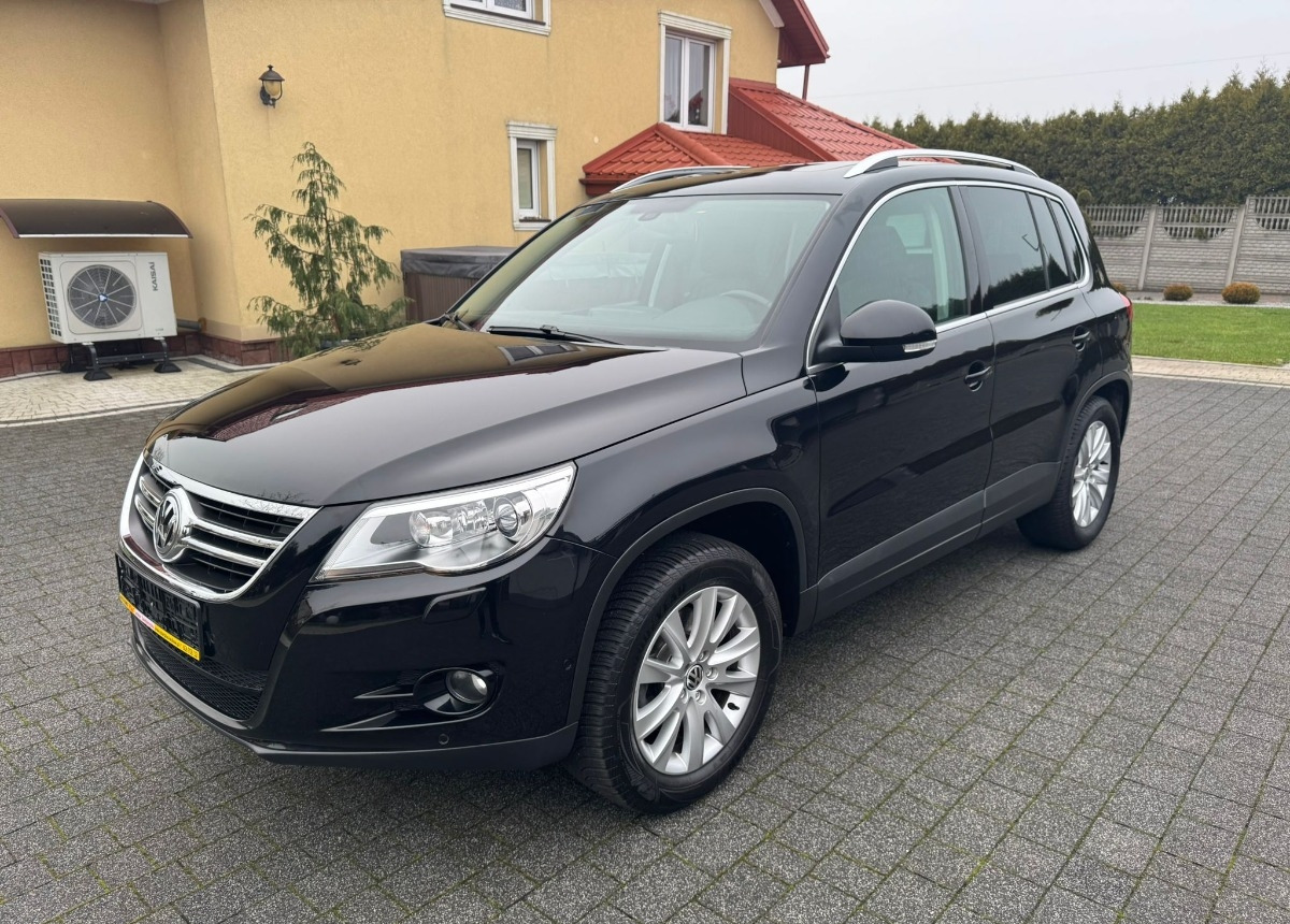 Volkswagen Tiguan Auto z Niemiec 69 tys. przeb. 4-montion-Sport- DSG Stan jak Nowy - SUV: foto 4 Volkswagen Tiguan Auto z Niemiec 69 tys. przeb. 4-montion-Sport- DSG Stan jak Nowy - SUV: foto 4