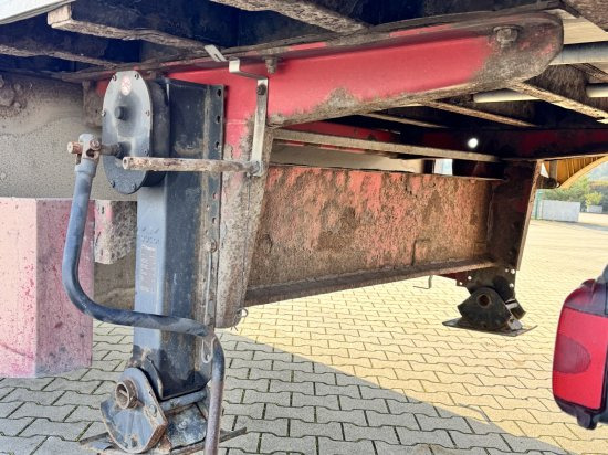 Schmitz SKO24 - Puspiekabe slēgtā virsbūve: foto 4 Schmitz SKO24 - Puspiekabe slēgtā virsbūve: foto 4