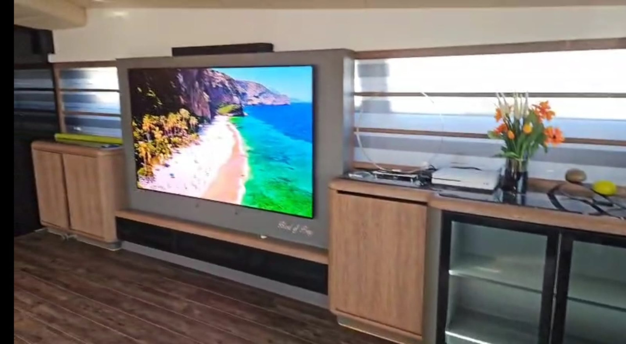 Mangusta 107 Sport 107 Sport (Overmarine) - Citas iekārtas: foto 4 Mangusta 107 Sport 107 Sport (Overmarine) - Citas iekārtas: foto 4