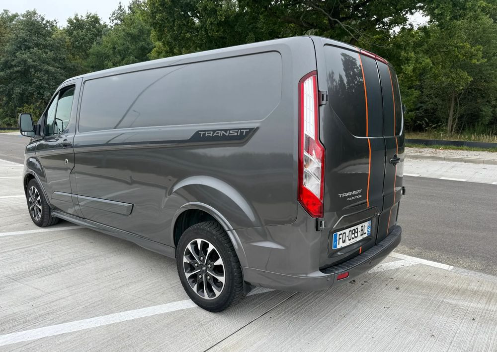 Ford TRANSIT CUSTOM - Mazs furgons: foto 3 Ford TRANSIT CUSTOM - Mazs furgons: foto 3