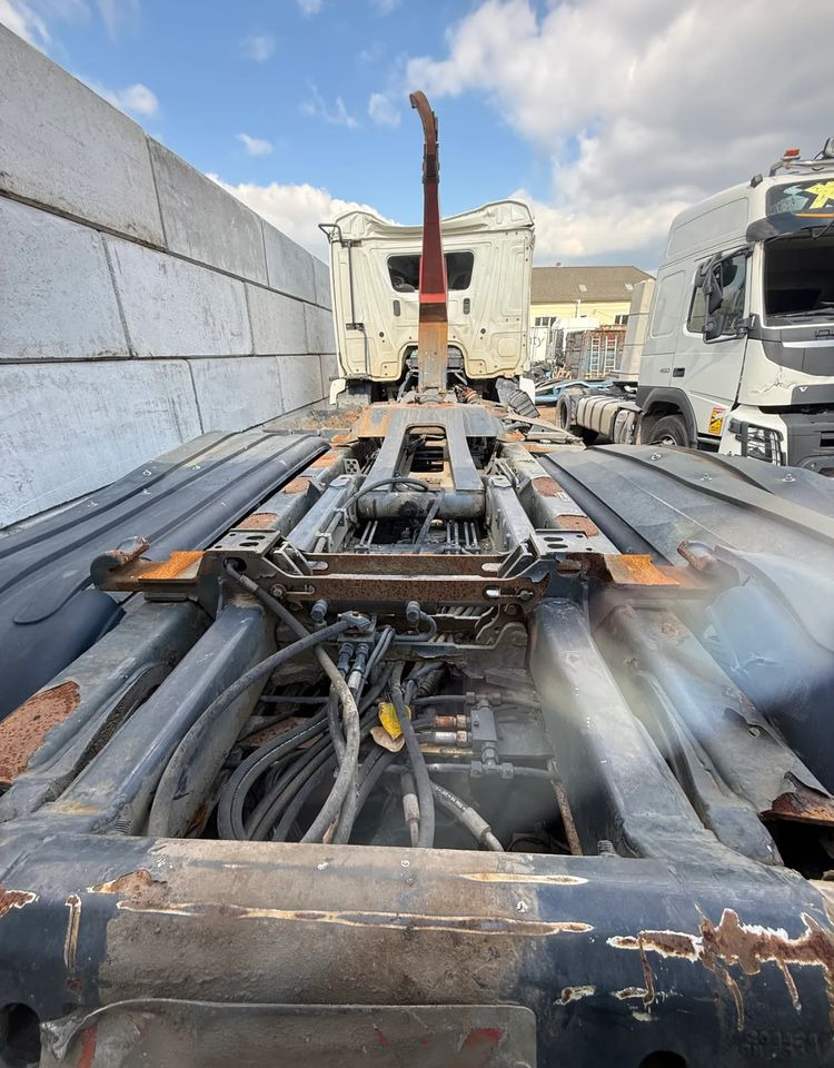 Mercedes-Benz Arocs 2640 - Pacēlājs ar āķi: foto 4 Mercedes-Benz Arocs 2640 - Pacēlājs ar āķi: foto 4