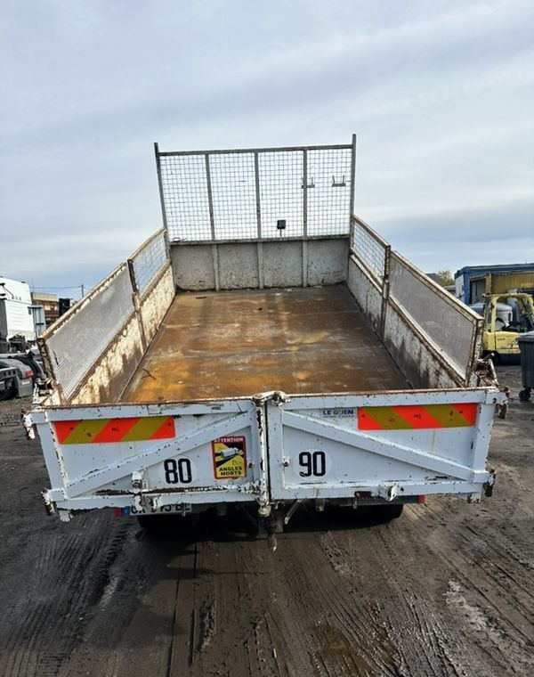 Renault Midlum 135 DXi - Kravas automašīna pašizgāzējs: foto 4 Renault Midlum 135 DXi - Kravas automašīna pašizgāzējs: foto 4