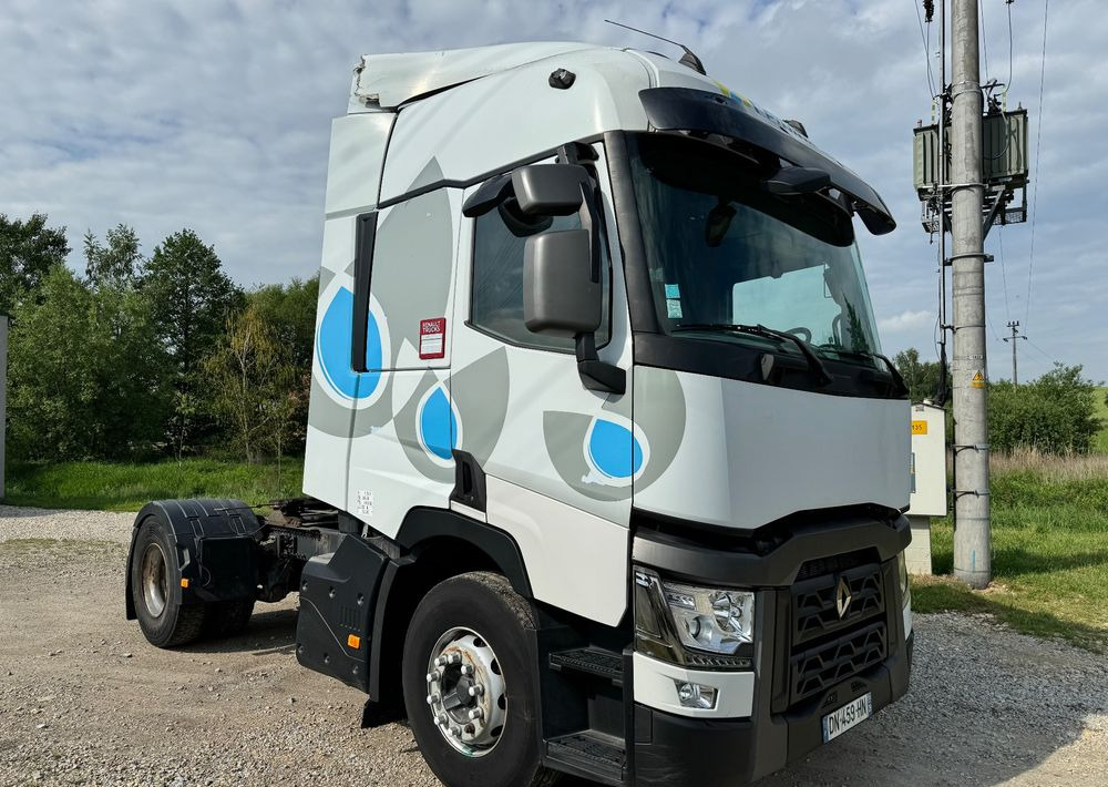 Vilcējs Renault T460: foto 7 Vilcējs Renault T460: foto 7