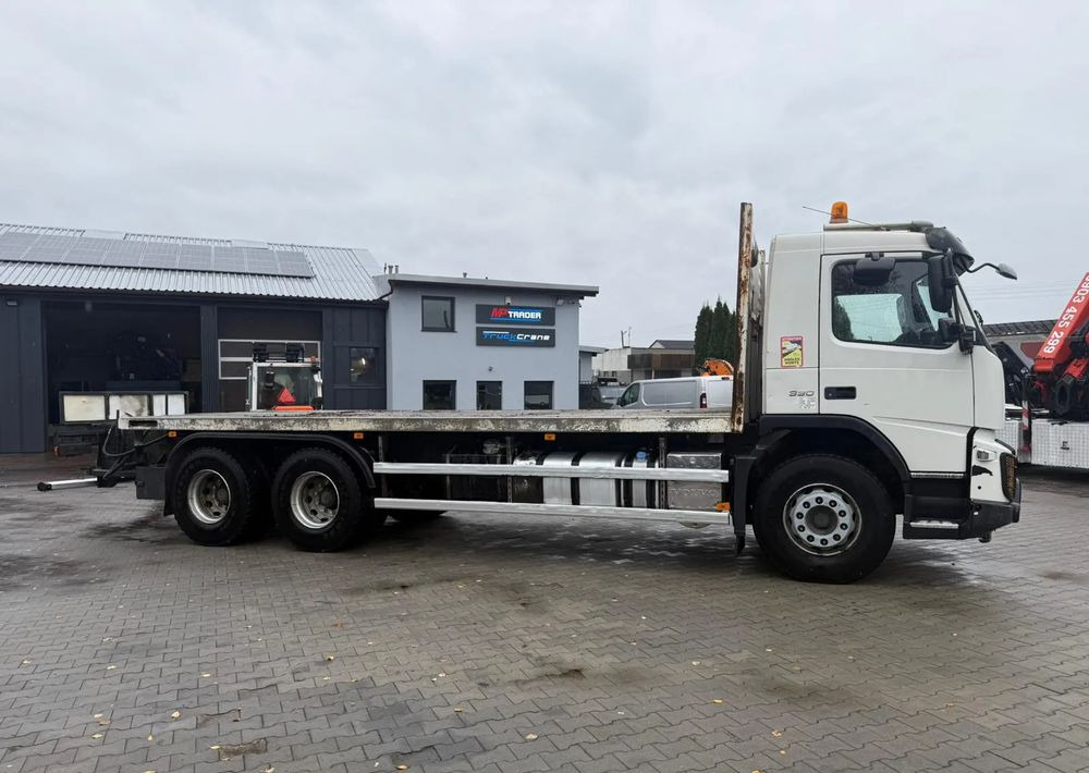 Volvo FMx 330 - Šasija kravas automašīna: foto 4 Volvo FMx 330 - Šasija kravas automašīna: foto 4