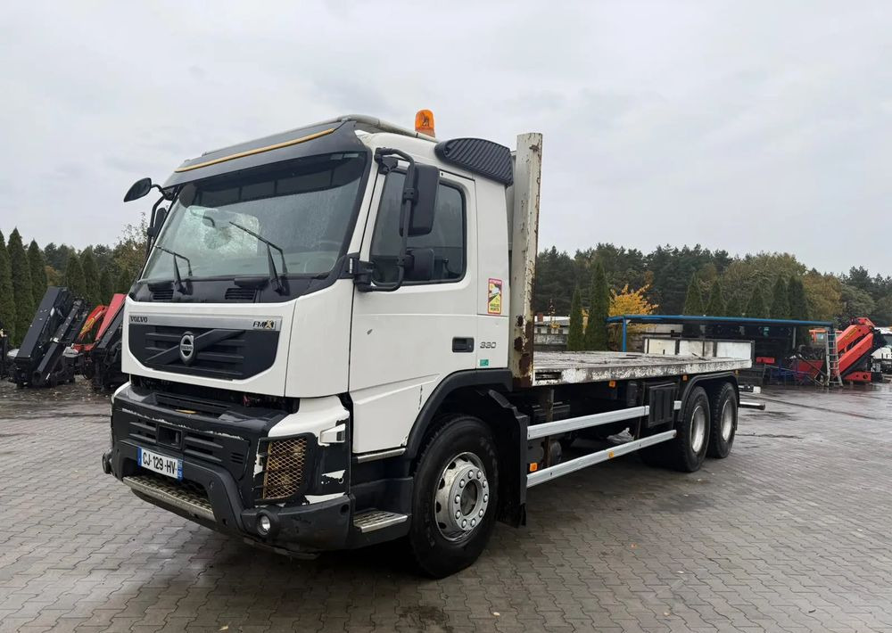 Volvo FMx 330 - Šasija kravas automašīna: foto 1 Volvo FMx 330 - Šasija kravas automašīna: foto 1