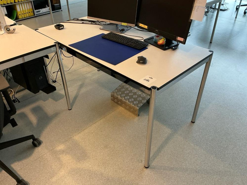 Celtniecības tehnika Onbekend: foto 1