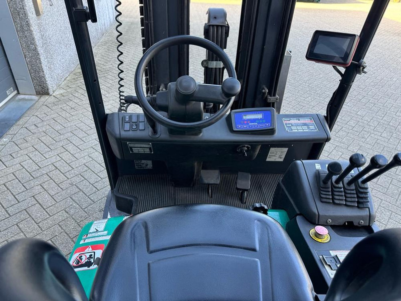 Autokrāvējs Komatsu FB30H-3R: foto 15