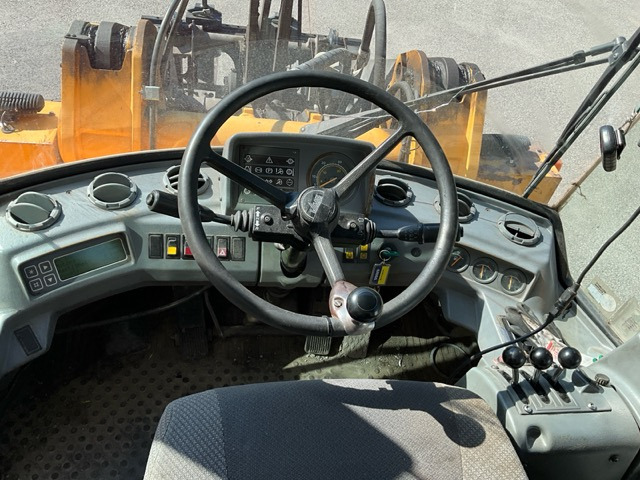 Volvo L50C - Autokrāvējs: foto 5 Volvo L50C - Autokrāvējs: foto 5