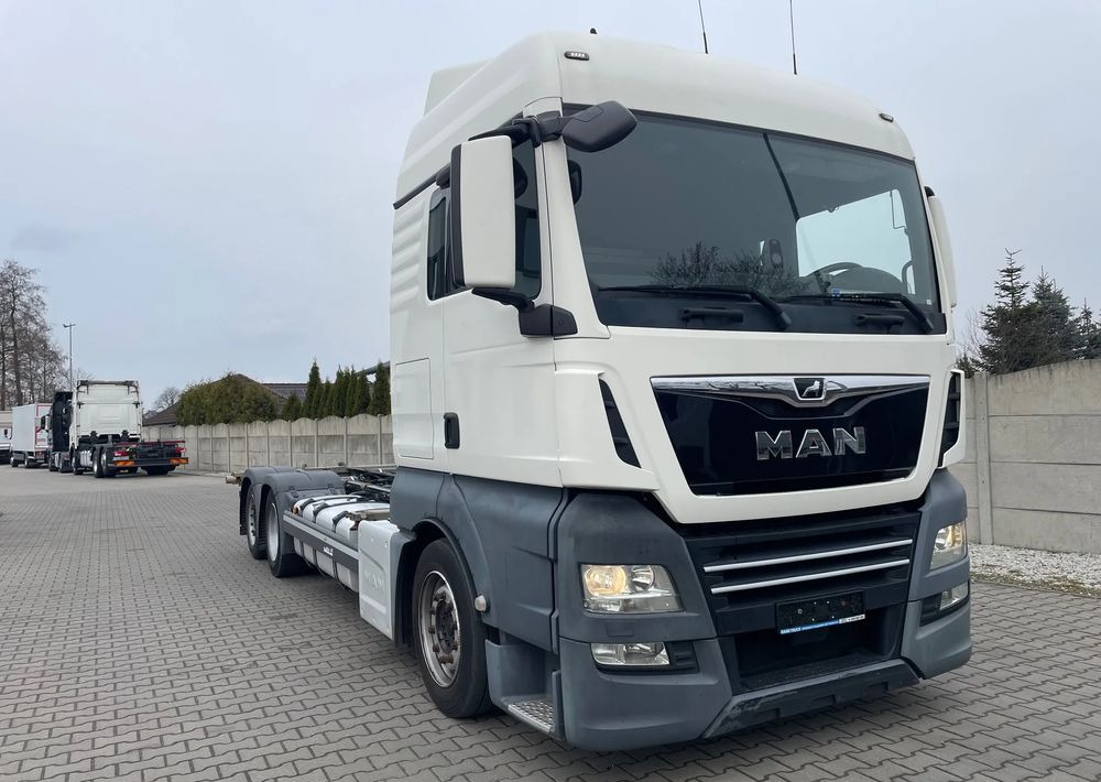 MAN TGX XLX 26.420 BDF, MULTI Wechsler - Konteineru vedējs/ Kravas automašīna ar noņemamā virsbūve: foto 2 MAN TGX XLX 26.420 BDF, MULTI Wechsler - Konteineru vedējs/ Kravas automašīna ar noņemamā virsbūve: foto 2