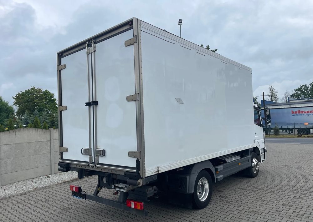 Mercedes-Benz ATEGO 1227 CHŁODNIA HAKOWA / HAKÓWKA - Kravas automašīna refrižerators: foto 5 Mercedes-Benz ATEGO 1227 CHŁODNIA HAKOWA / HAKÓWKA - Kravas automašīna refrižerators: foto 5