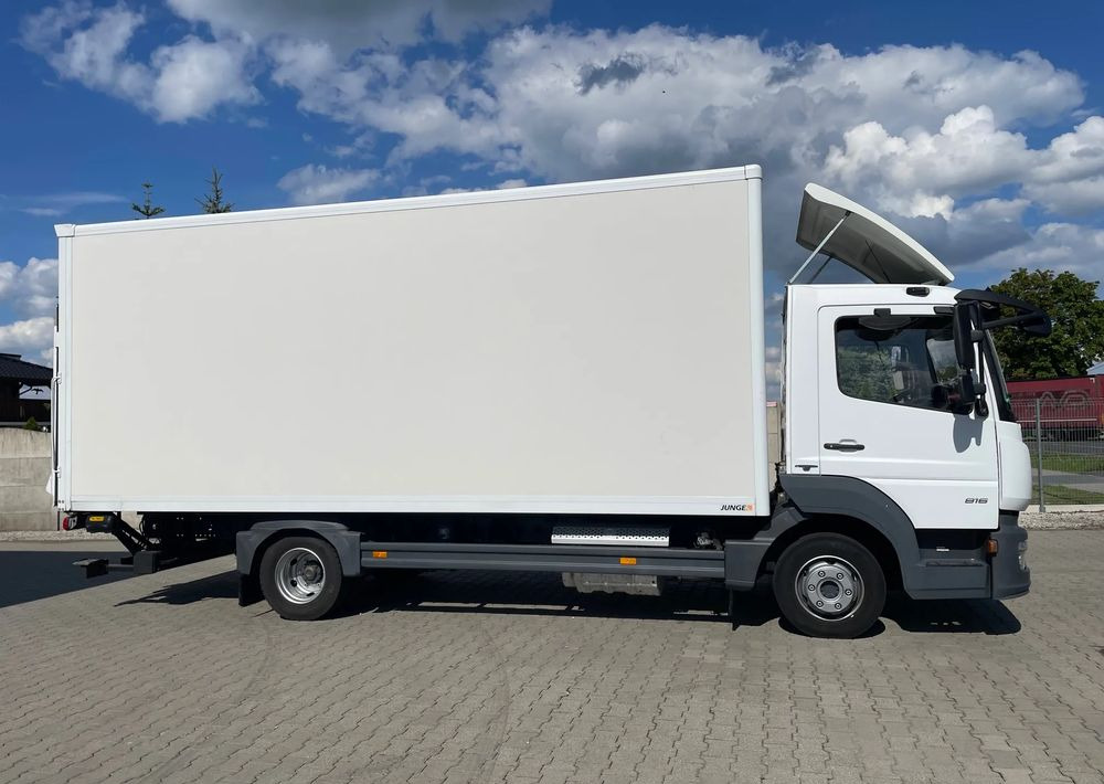 Mercedes-Benz ATEGO 816 ,ładowność 3,1 tony! - Kravas automašīna ar slēgto virsbūvi: foto 5 Mercedes-Benz ATEGO 816 ,ładowność 3,1 tony! - Kravas automašīna ar slēgto virsbūvi: foto 5