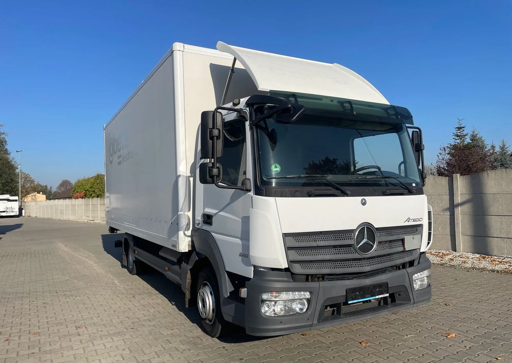 Mercedes-Benz ATEGO 816,ładowność 3,1 tony! - Kravas automašīna ar slēgto virsbūvi: foto 3 Mercedes-Benz ATEGO 816,ładowność 3,1 tony! - Kravas automašīna ar slēgto virsbūvi: foto 3