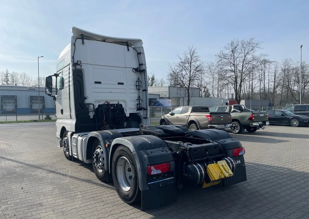 MAN TGX XXL 26.440 PUSCHER / 3 OSIE / 6x2 - Vilcējs: foto 4 MAN TGX XXL 26.440 PUSCHER / 3 OSIE / 6x2 - Vilcējs: foto 4