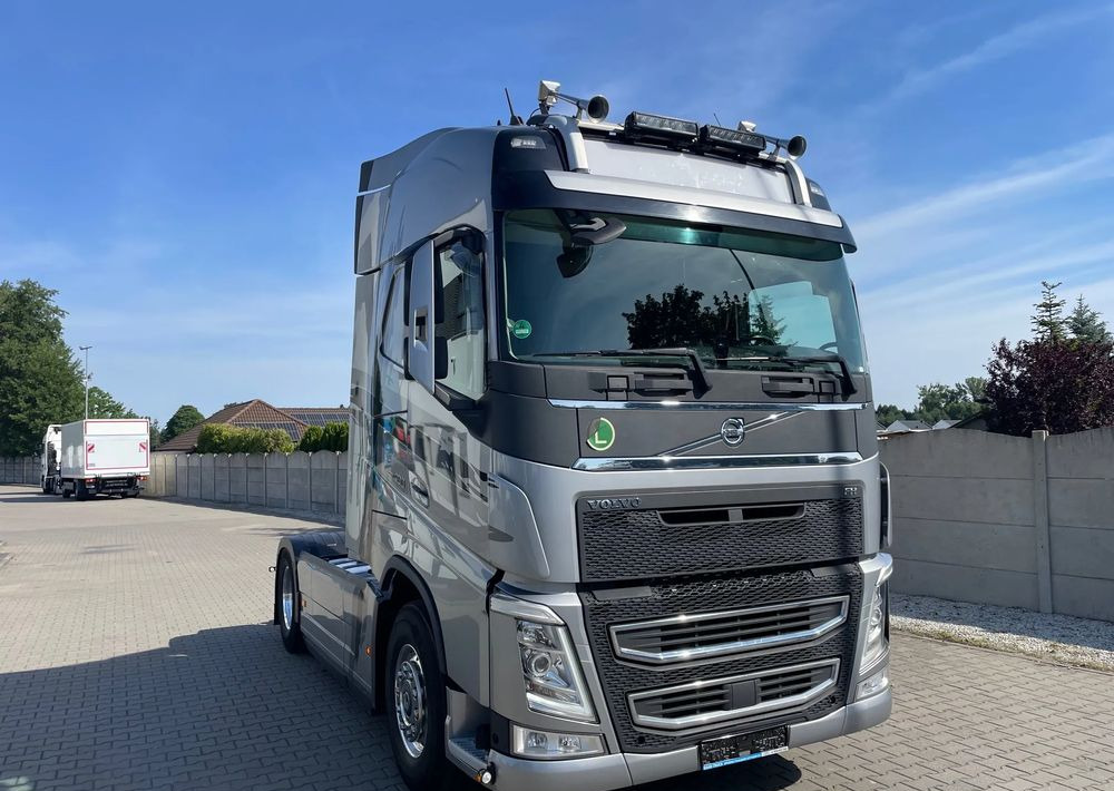 Volvo FH 460 - Vilcējs: foto 4 Volvo FH 460 - Vilcējs: foto 4
