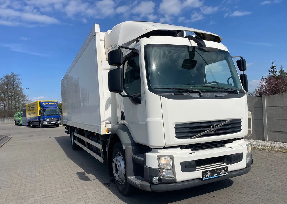 Volvo FL 18.260 CHŁODNIA, EURO 5! - Kravas automašīna refrižerators: foto 3 Volvo FL 18.260 CHŁODNIA, EURO 5! - Kravas automašīna refrižerators: foto 3