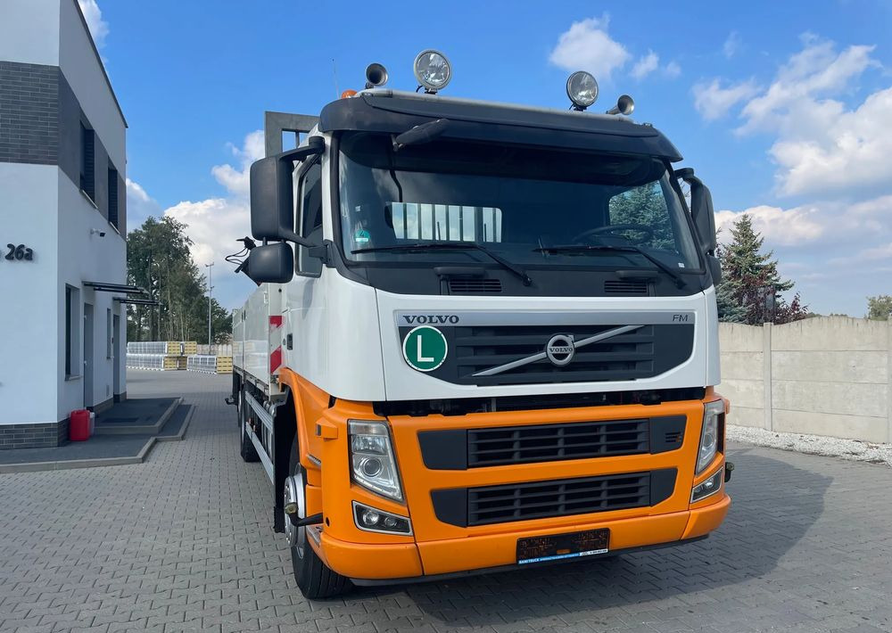 Volvo FM410 EURO 5, HDS ATLAS 165.2E-A2 RADIO STEROWANY, ZABUDOWA 7,1 m! - Bortu kravas automašīna/ Platforma, Kravas auto ar manipulatoru: foto 4 Volvo FM410 EURO 5, HDS ATLAS 165.2E-A2 RADIO STEROWANY, ZABUDOWA 7,1 m! - Bortu kravas automašīna/ Platforma, Kravas auto ar manipulatoru: foto 4