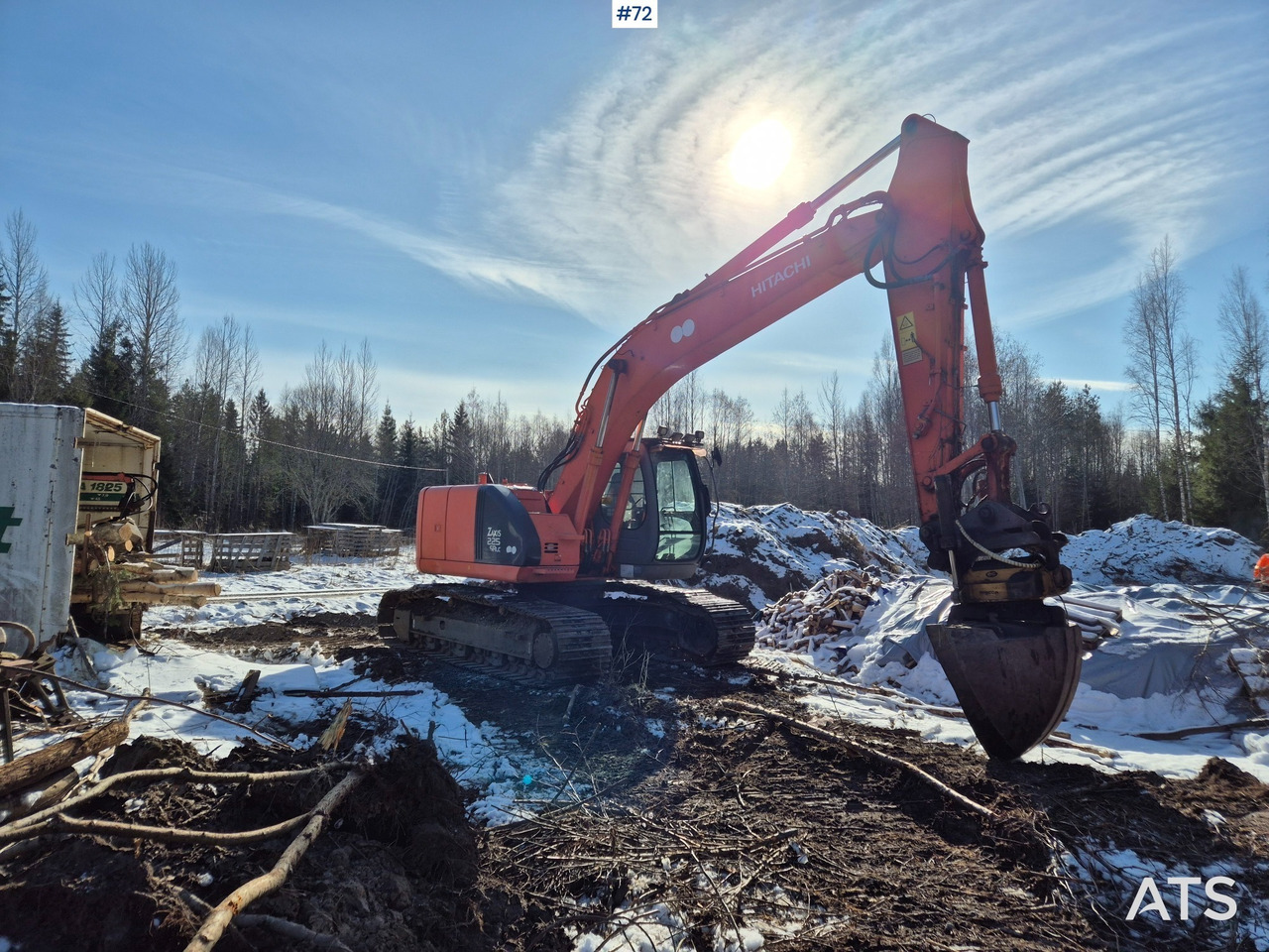 2005 Hitachi Zaxis 225USR LC - Kāpurķēžu ekskavators: foto 3 2005 Hitachi Zaxis 225USR LC - Kāpurķēžu ekskavators: foto 3
