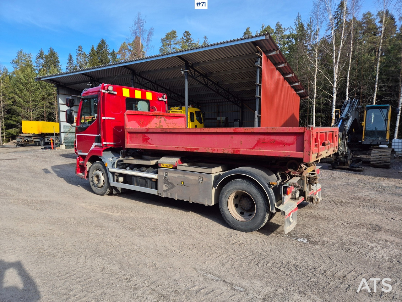 DAF LF55 Hook pallet - Pacēlājs ar āķi: foto 3 DAF LF55 Hook pallet - Pacēlājs ar āķi: foto 3
