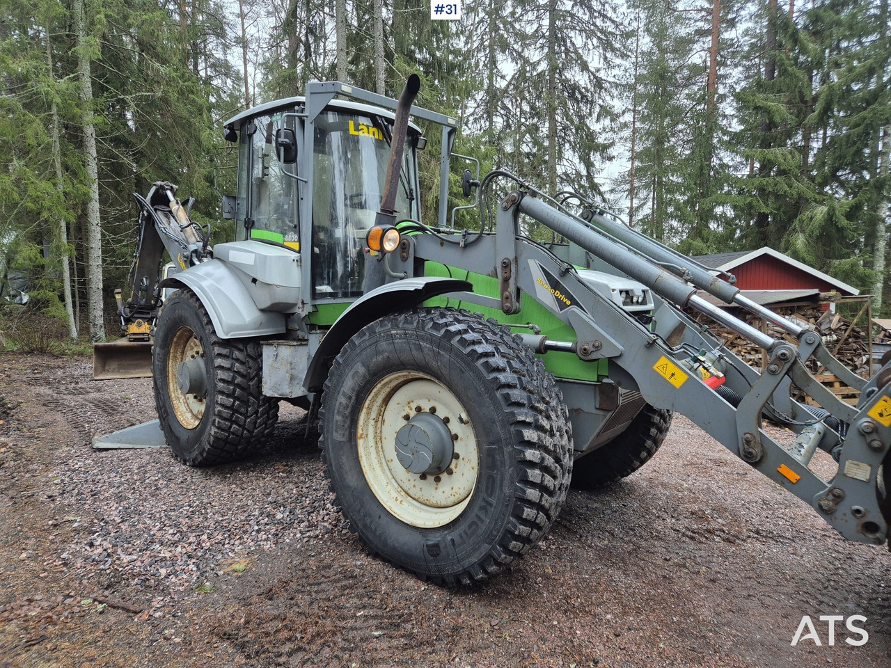 Lännen 8800E Kaivurikuormaaja - Ekskavators-iekrāvējs: foto 2 Lännen 8800E Kaivurikuormaaja - Ekskavators-iekrāvējs: foto 2