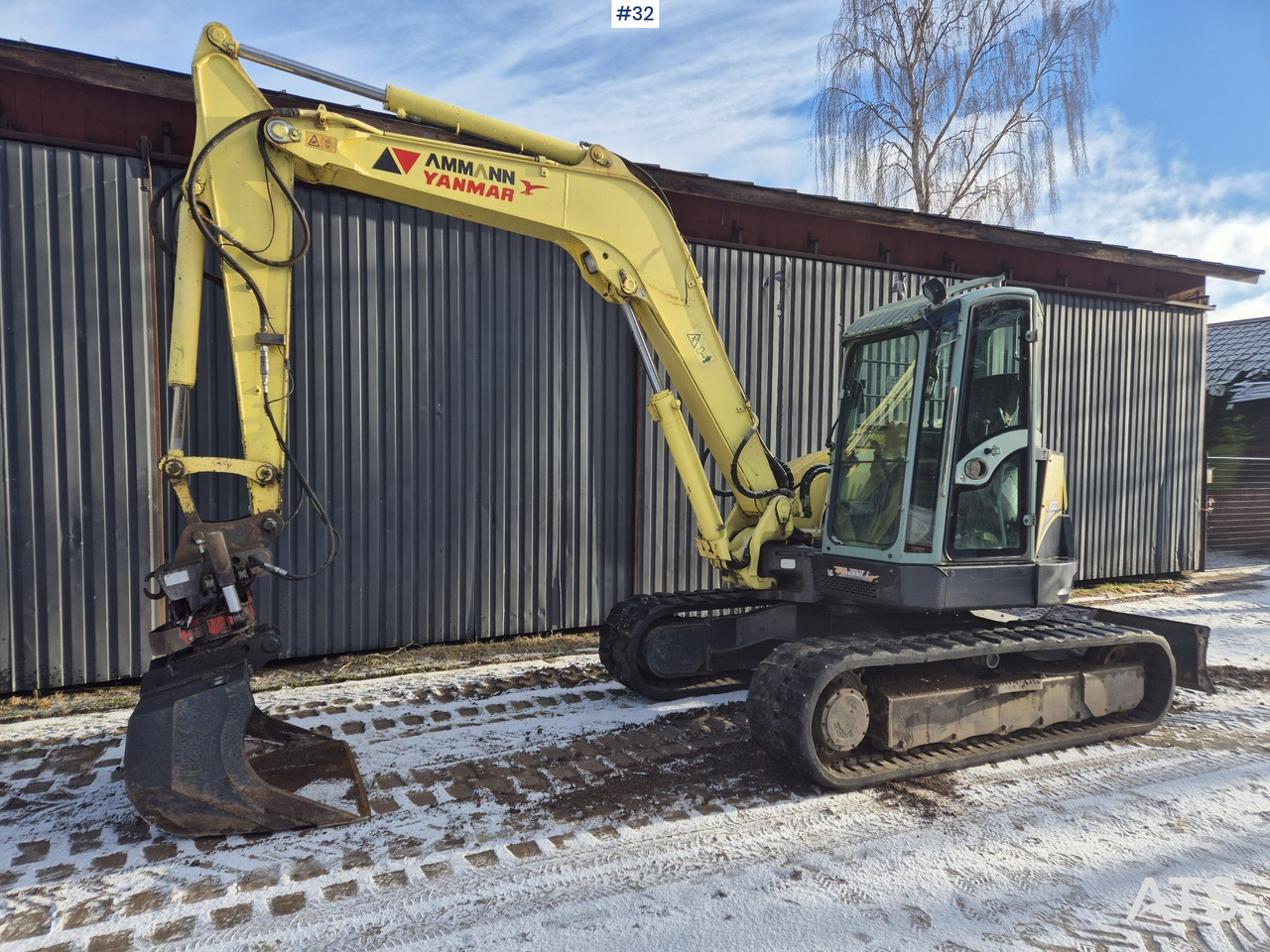 Yanmar SV100 - Kāpurķēžu ekskavators: foto 1 Yanmar SV100 - Kāpurķēžu ekskavators: foto 1