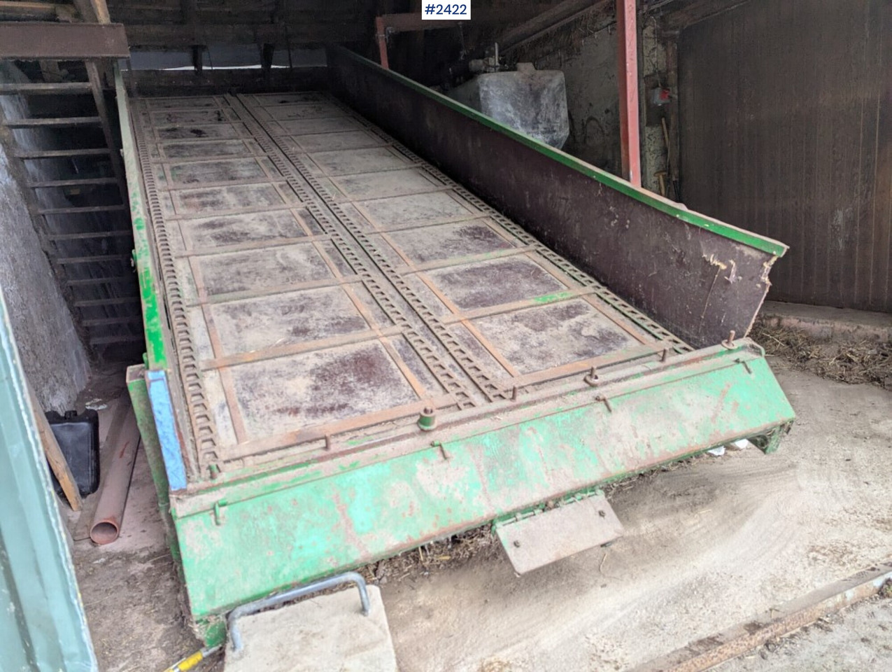 Conveyor table with feed trolley - Konveijers: foto 2 Conveyor table with feed trolley - Konveijers: foto 2