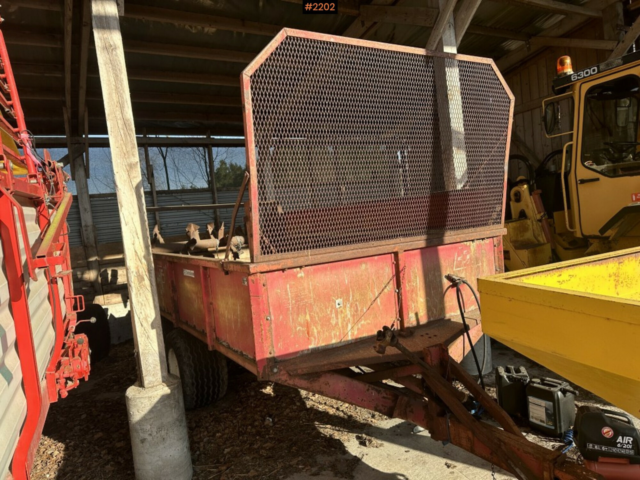 Manure spreader JF ST70 - Organisko mēslu izkliedētājs: foto 2 Manure spreader JF ST70 - Organisko mēslu izkliedētājs: foto 2