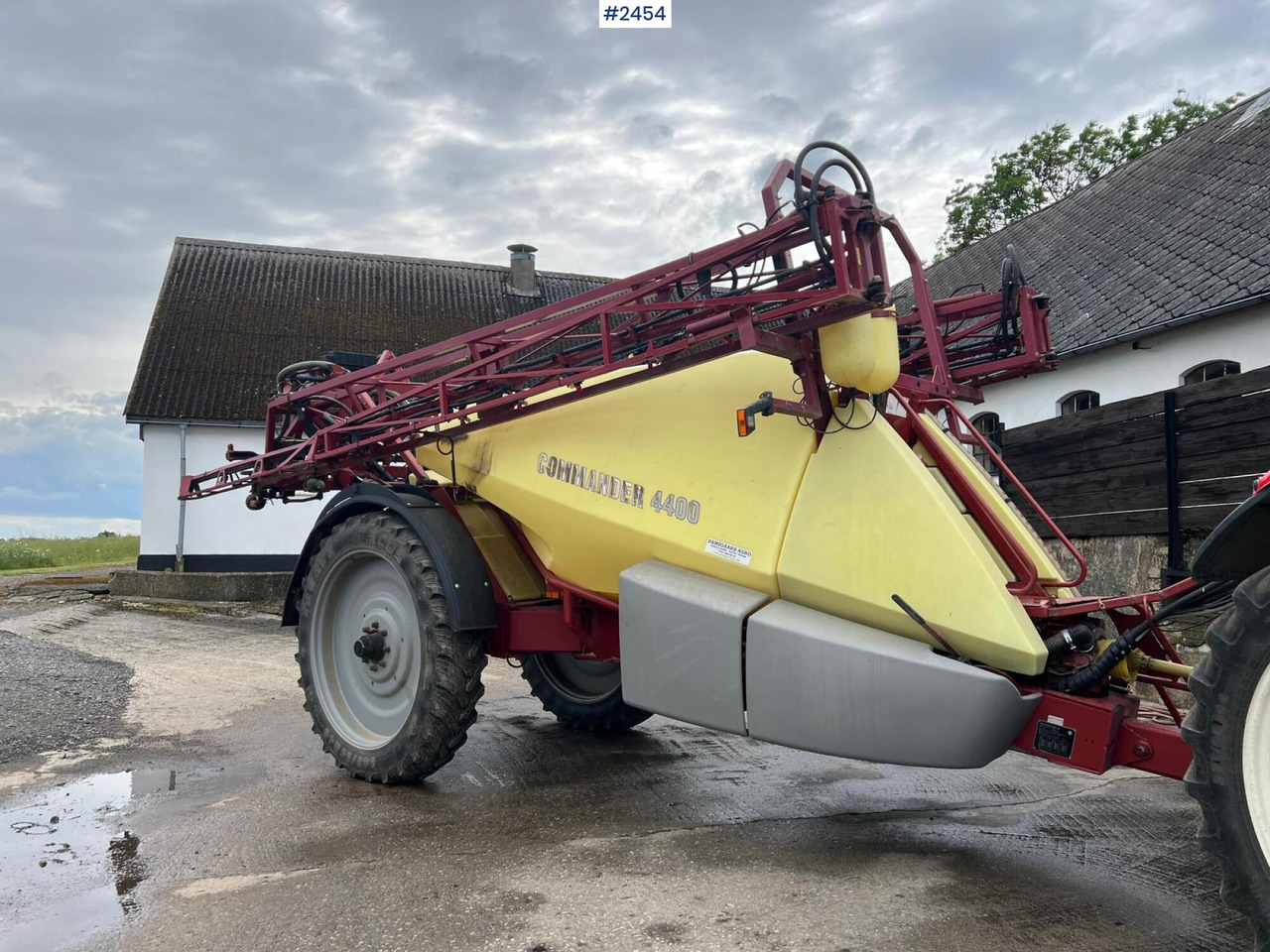 Plant protection sprayer Hardi Commander 4400 24M - Miglotājs: foto 2 Plant protection sprayer Hardi Commander 4400 24M - Miglotājs: foto 2