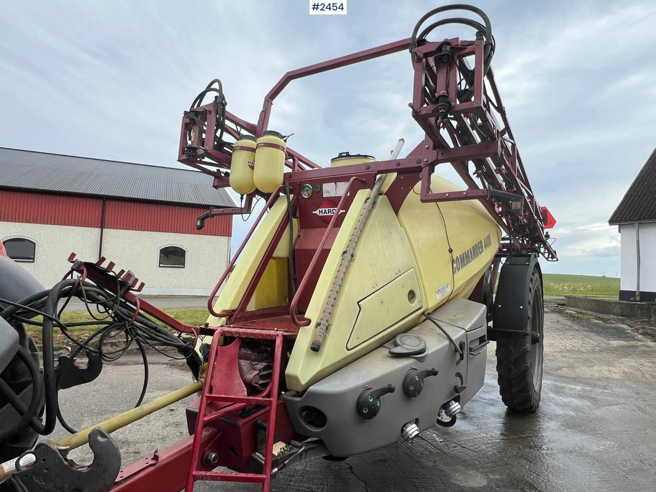 Plant protection sprayer Hardi Commander 4400 24M - Miglotājs: foto 3 Plant protection sprayer Hardi Commander 4400 24M - Miglotājs: foto 3