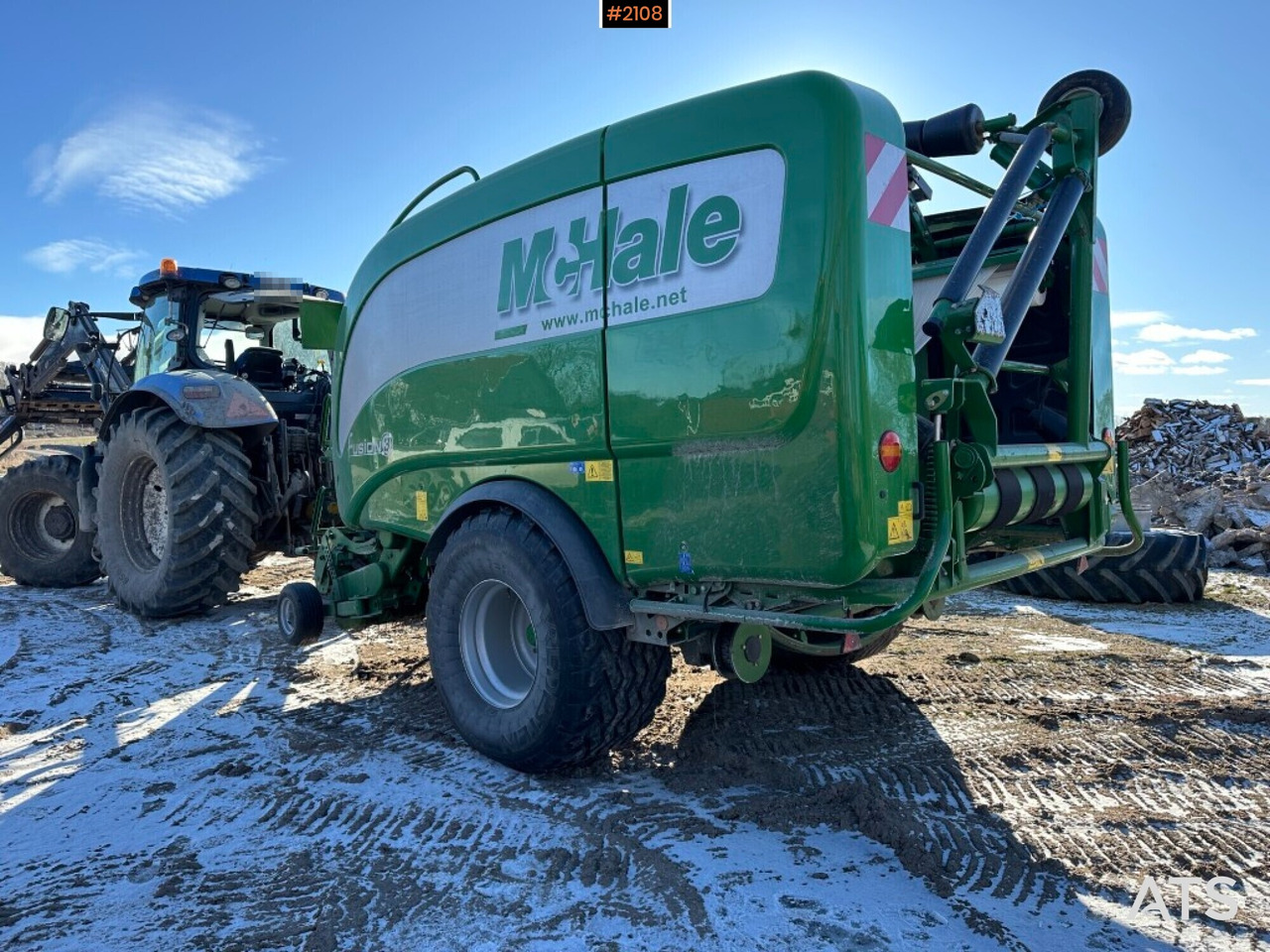 Round baler Mchale fusion 3 only 8490 bales (see video) - Siena sagatavošanas tehnika: foto 3 Round baler Mchale fusion 3 only 8490 bales (see video) - Siena sagatavošanas tehnika: foto 3