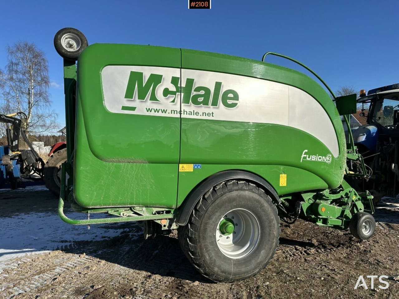 Round baler Mchale fusion 3 only 8490 bales (see video) - Siena sagatavošanas tehnika: foto 2 Round baler Mchale fusion 3 only 8490 bales (see video) - Siena sagatavošanas tehnika: foto 2