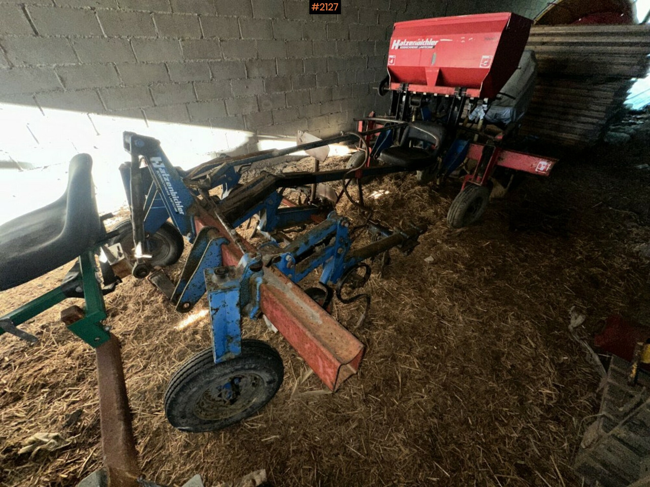 Row crop cleaner Hatzenbichler - Augsnes apstrādes tehnika: foto 2 Row crop cleaner Hatzenbichler - Augsnes apstrādes tehnika: foto 2