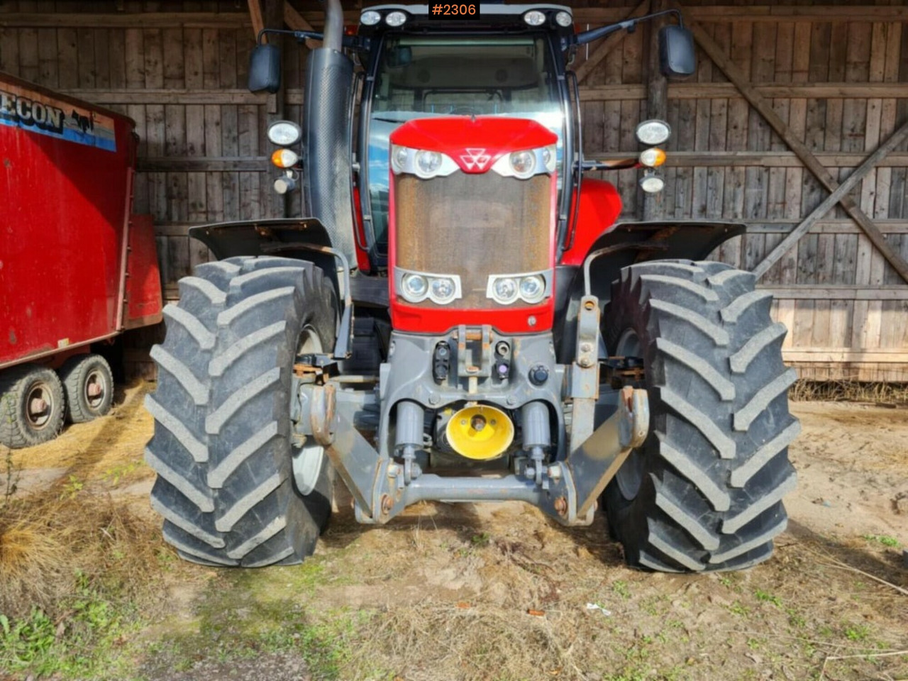 Tractor- Massey Ferguson 7620 Dyna-VT - Traktors: foto 2 Tractor- Massey Ferguson 7620 Dyna-VT - Traktors: foto 2