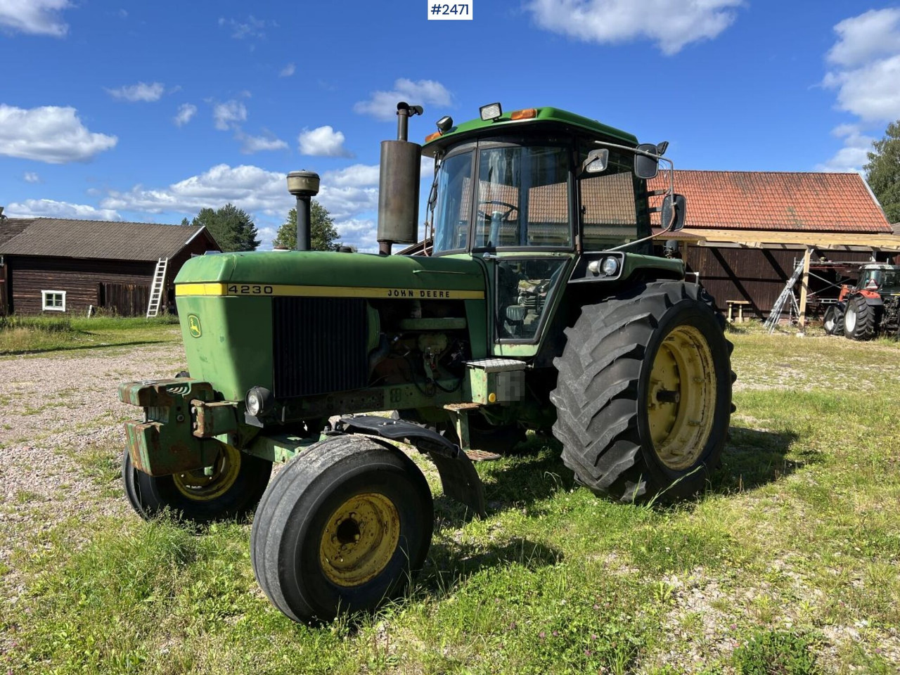 Traktor, John Deere 4230 PS - Traktors: foto 1 Traktor, John Deere 4230 PS - Traktors: foto 1