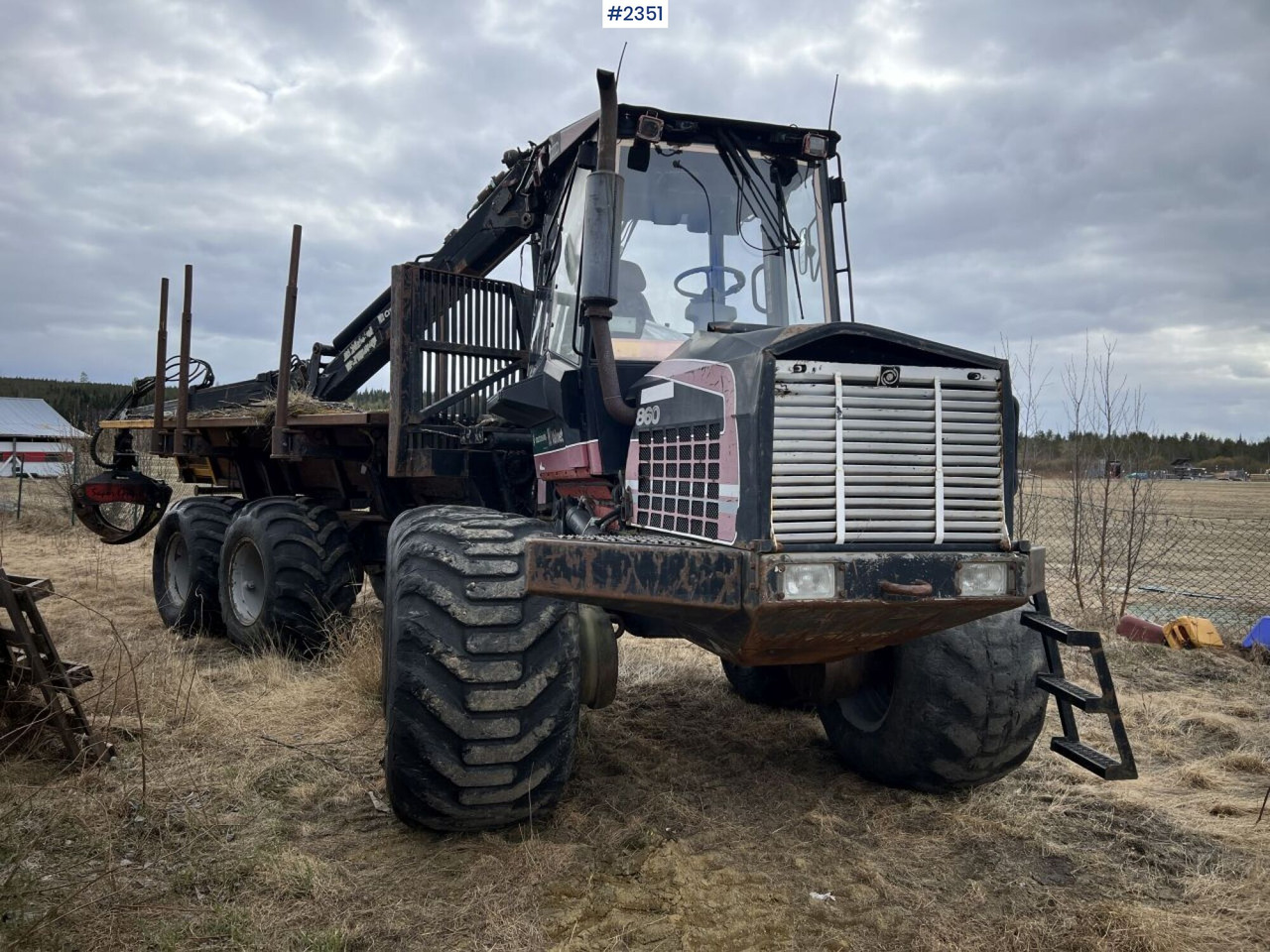 VALMET 860 FORWARDER - Forvarders: foto 2 VALMET 860 FORWARDER - Forvarders: foto 2