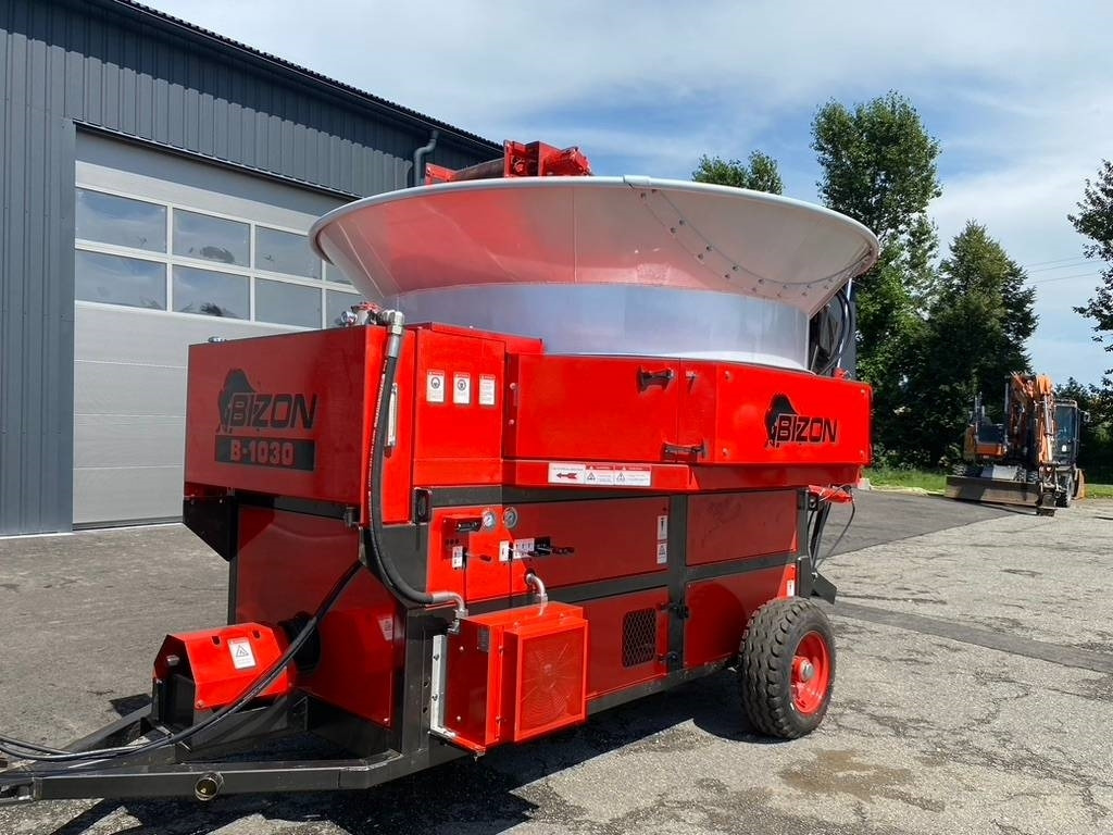 Bizon B-1030 Trituratore di paglia Molino per cereali, c - Salmu smalcinātājs: foto 4 Bizon B-1030 Trituratore di paglia Molino per cereali, c - Salmu smalcinātājs: foto 4