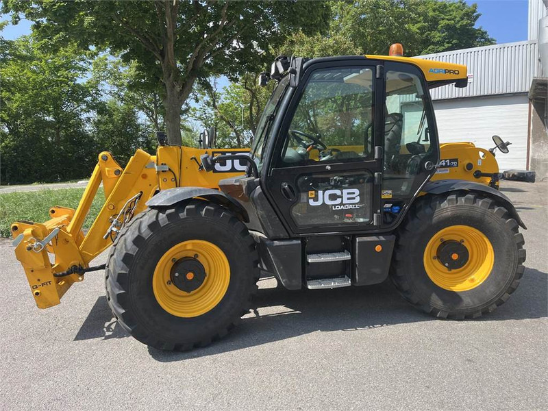 JCB 541-70 Agri Pro - Teleskopiskais iekrāvējs: foto 4 JCB 541-70 Agri Pro - Teleskopiskais iekrāvējs: foto 4