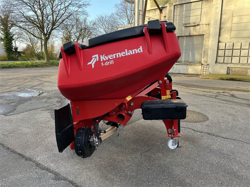 Kverneland F Drill Maxi 2200 Liter - Kombinētā sējmašīna: foto 3 Kverneland F Drill Maxi 2200 Liter - Kombinētā sējmašīna: foto 3