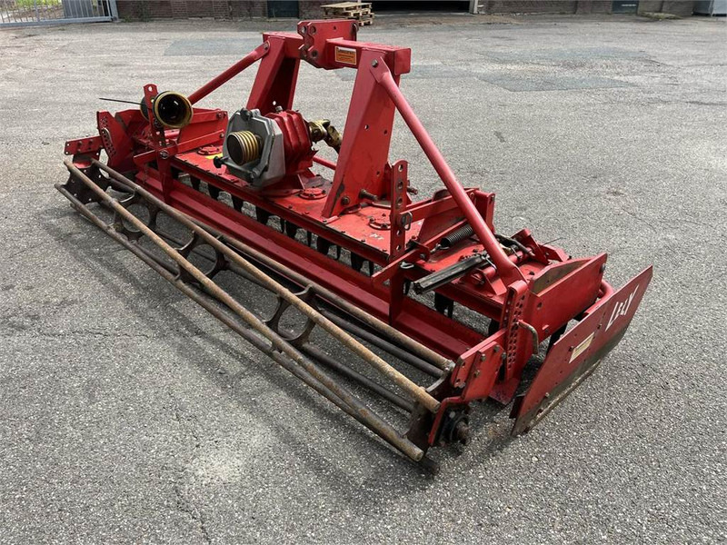 Lely 300-22 - Vertikālā augsnes frēze: foto 4 Lely 300-22 - Vertikālā augsnes frēze: foto 4